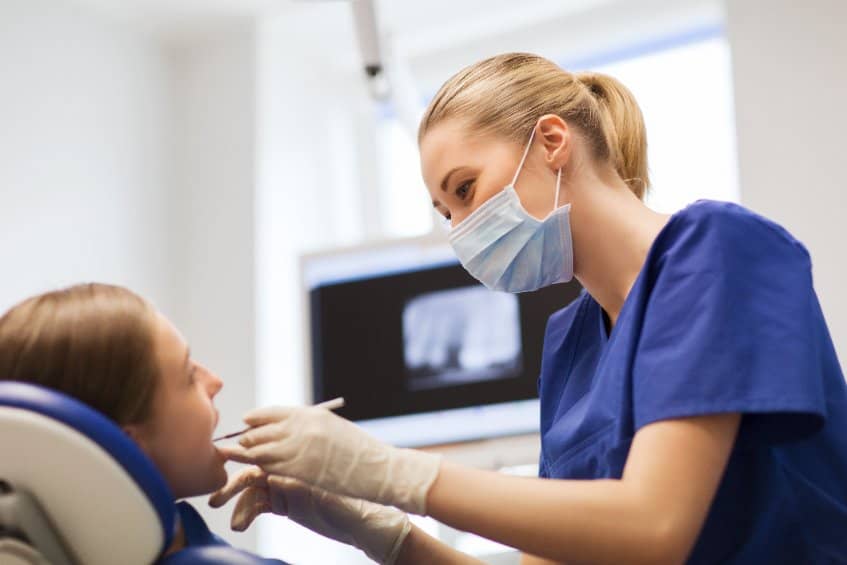 What Does A Dental Checkup Include?